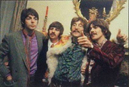 BEATLES: Postkarte AT BRAIN EPSTEIN'S HOUSE