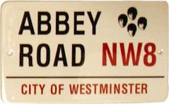 BEATLES: kleines Blechschild ABBEY ROAD